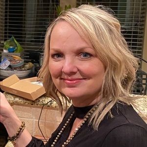 Meet your Posher, Brandy